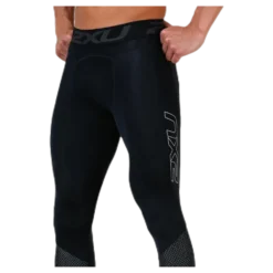 Accelerate Compression Tights Black