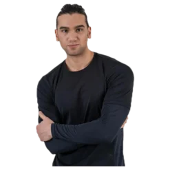 Avery LS Tech Tee Black