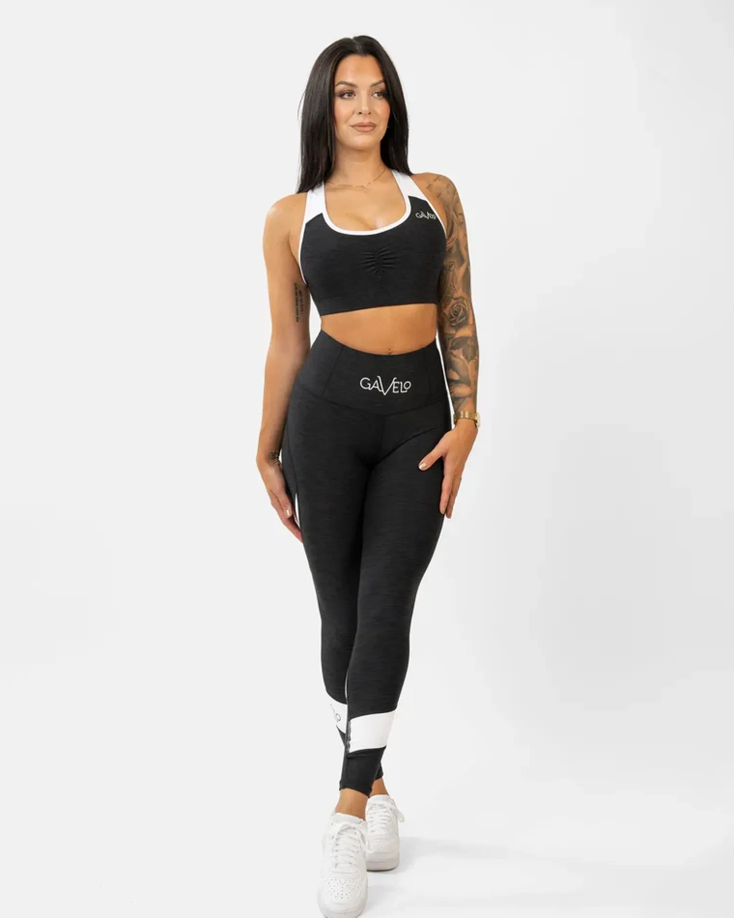Black & White Swirl Sports Bra Black/white