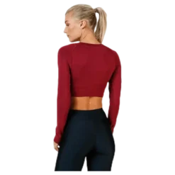 Bowery cropped LS Red