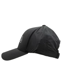 Cap Functional Black