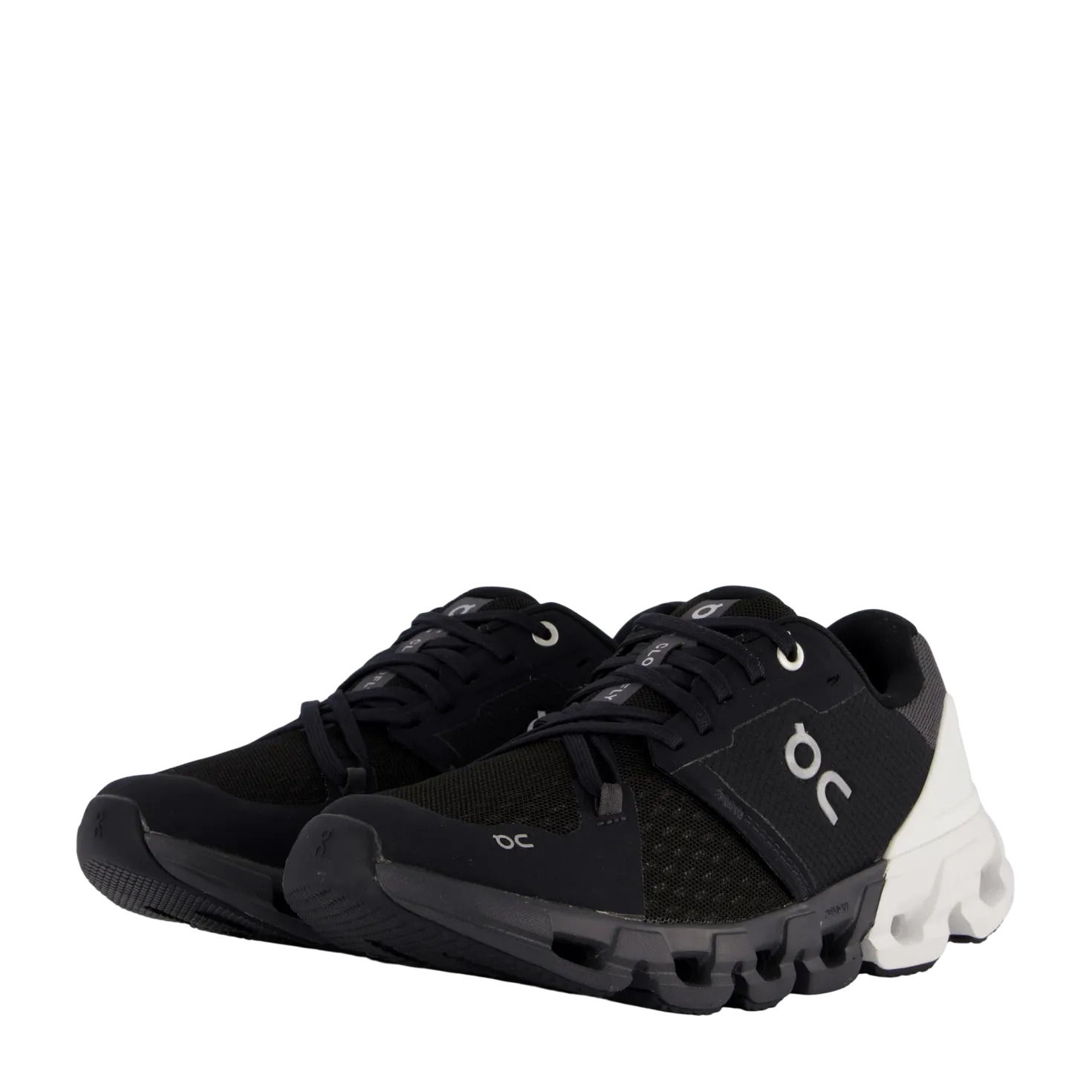 Cloudflyer 4 Black/white