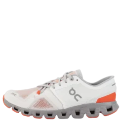 Cloud X 3 Ivory | Alloy