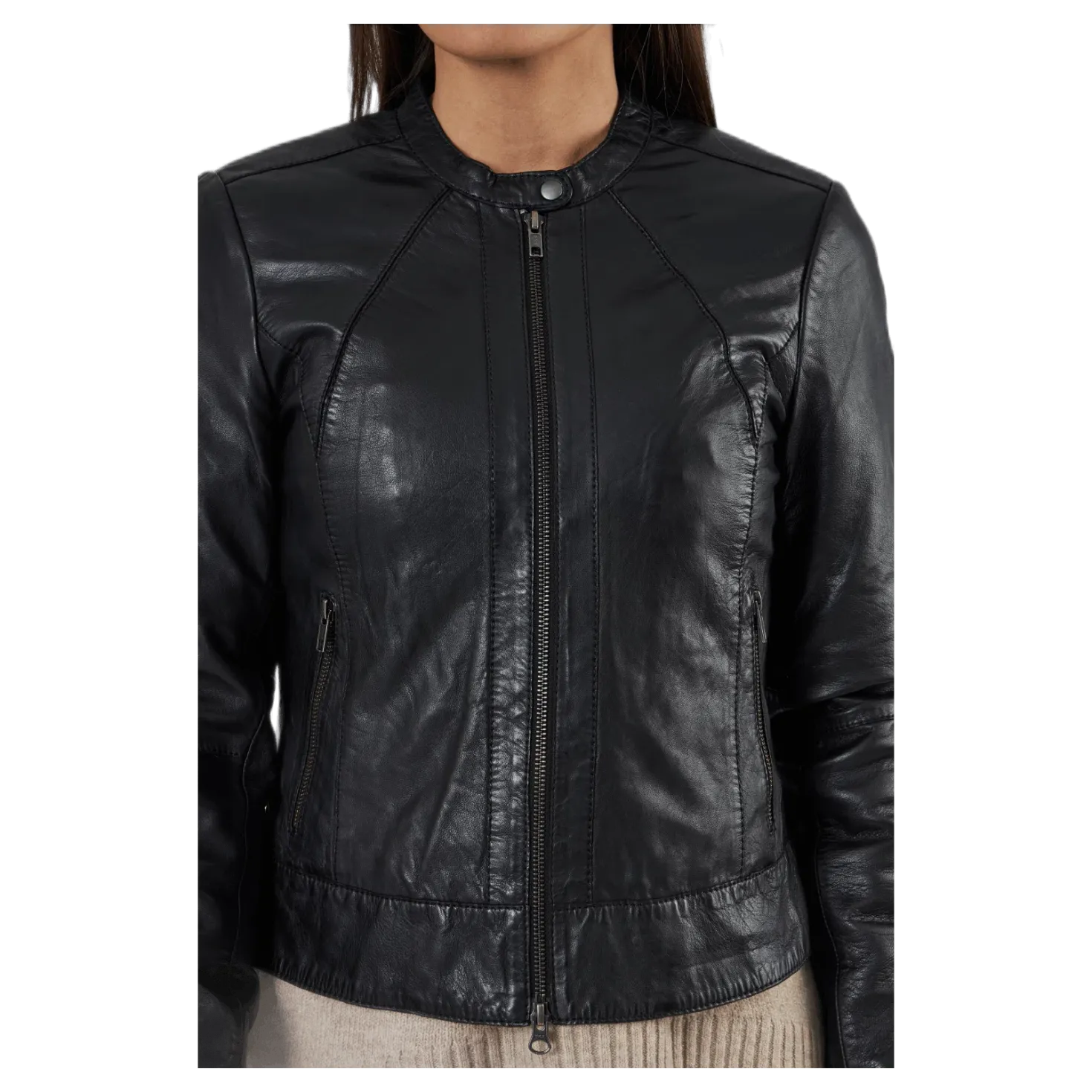 Diora Black