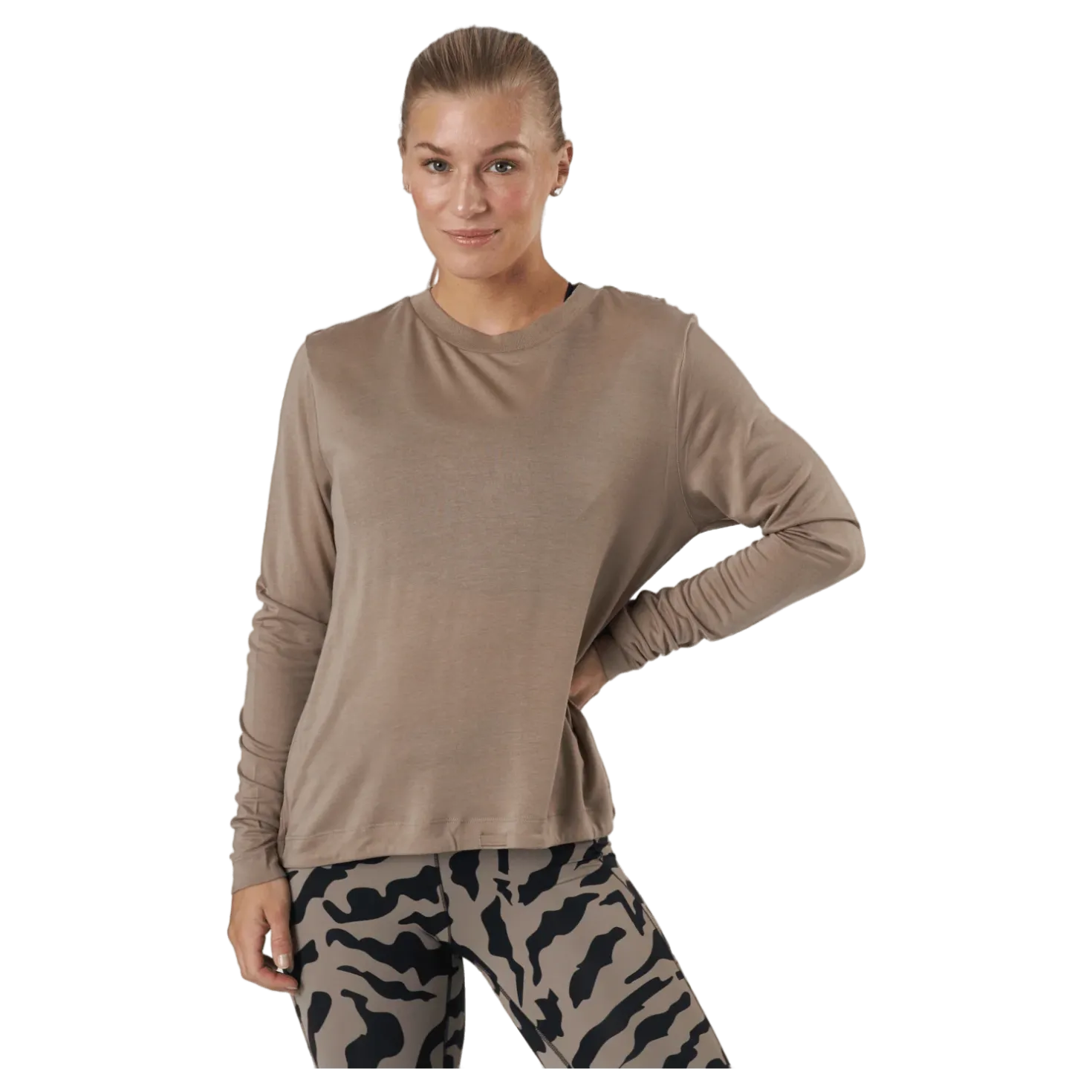 Ease Crew Neck Taupe Grey