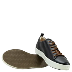 Ecco First Black