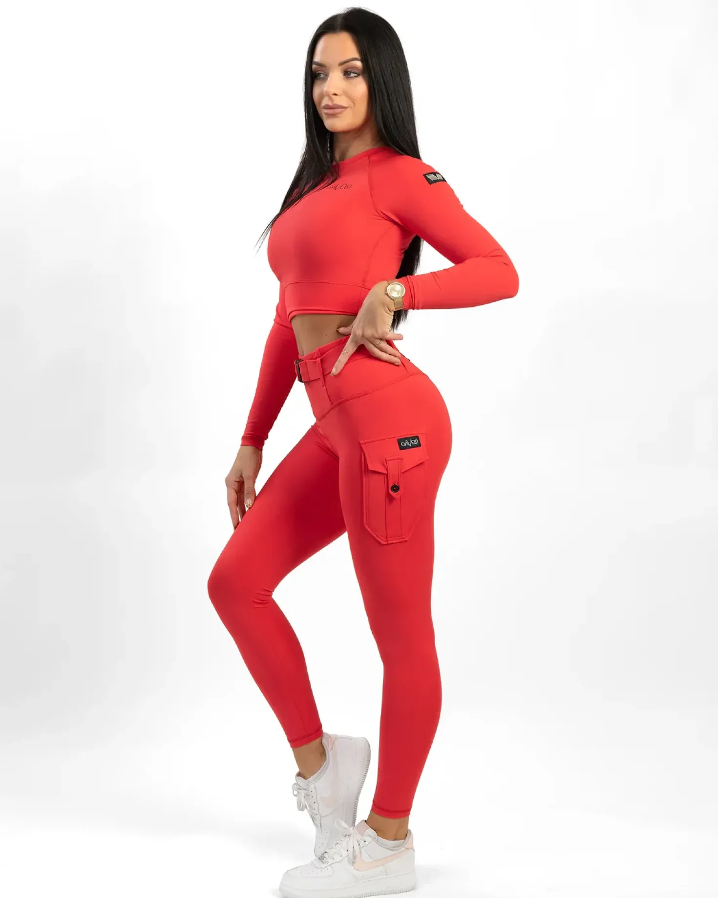 Gavelo Cropped Long Sleeve Rad