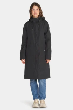 Irya Coat Black
