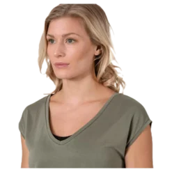 Kamala Tee Green