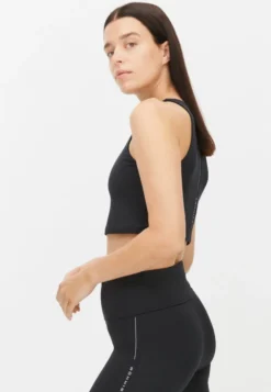 Kay Premium Cropped Top Black