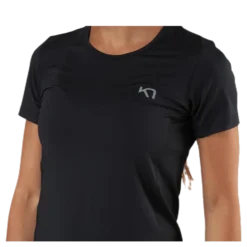 Nora Tee Black