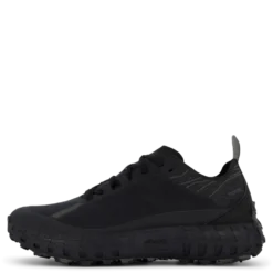 Norda 001 Stealth Black - M Black