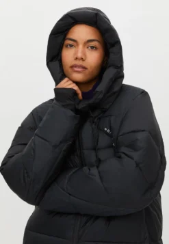 Saint Puffer Jacket Black