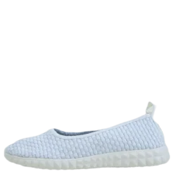 Sanya White