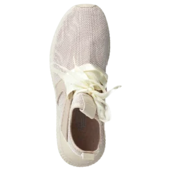 Sara Beige
