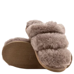 Svava Grey