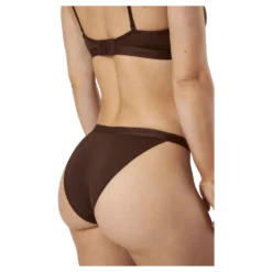Tanga Umber