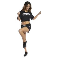 Te Linear Logo Short Black