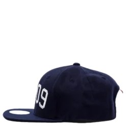 UP09 Crew Snapback Blue