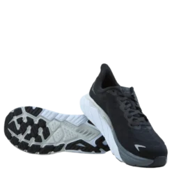W Arahi 6 Black / White