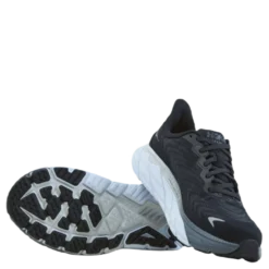 W Arahi 6 Wide Black / White
