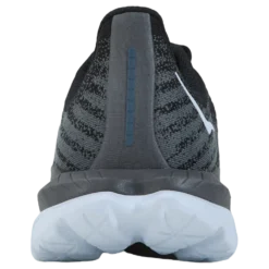 W Mach 5 Wide Black / Castlerock
